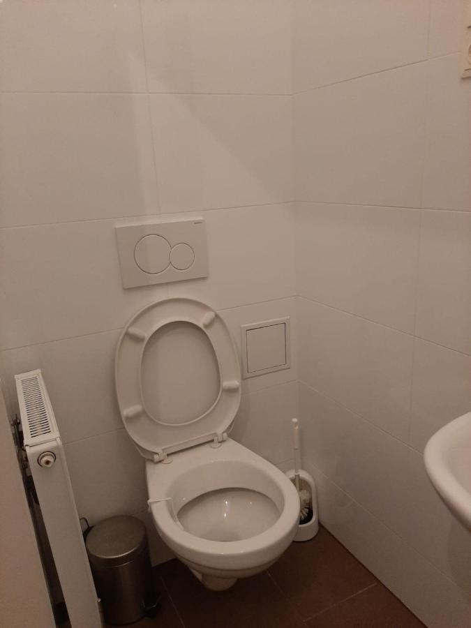 Niceapartmenthollergasse 8 فيينا المظهر الخارجي الصورة